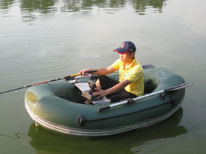 七里河充气皮划艇